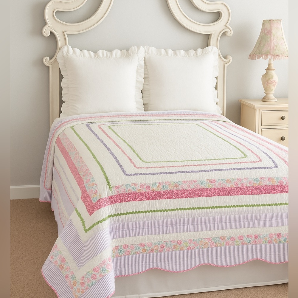 Pottery Barn teen reversible vintage quilt TWIN